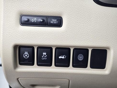 Used 2023 Nissan Murano Platinum image 16