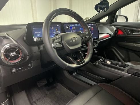 Certified 2024 Chevrolet Equinox EV RS w/ Active Safety Package 3 FWD image 10