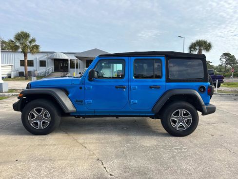 Certified 2021 Jeep Wrangler Unlimited Sport AWD/4WD image 6