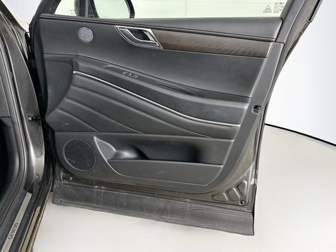 Used 2024 Genesis GV80 2.5T image 32