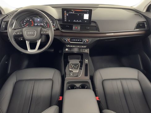 Used 2023 Audi Q5 2.0T Premium w/ Convenience Package image 19