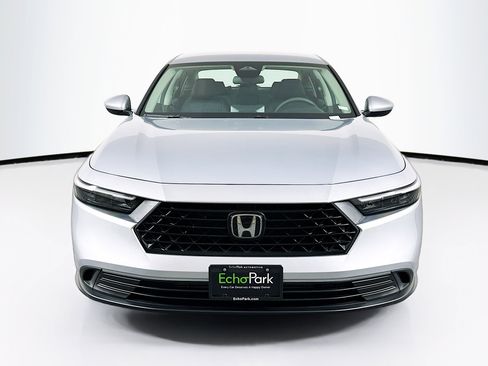 Used 2025 Honda Accord LX image 2