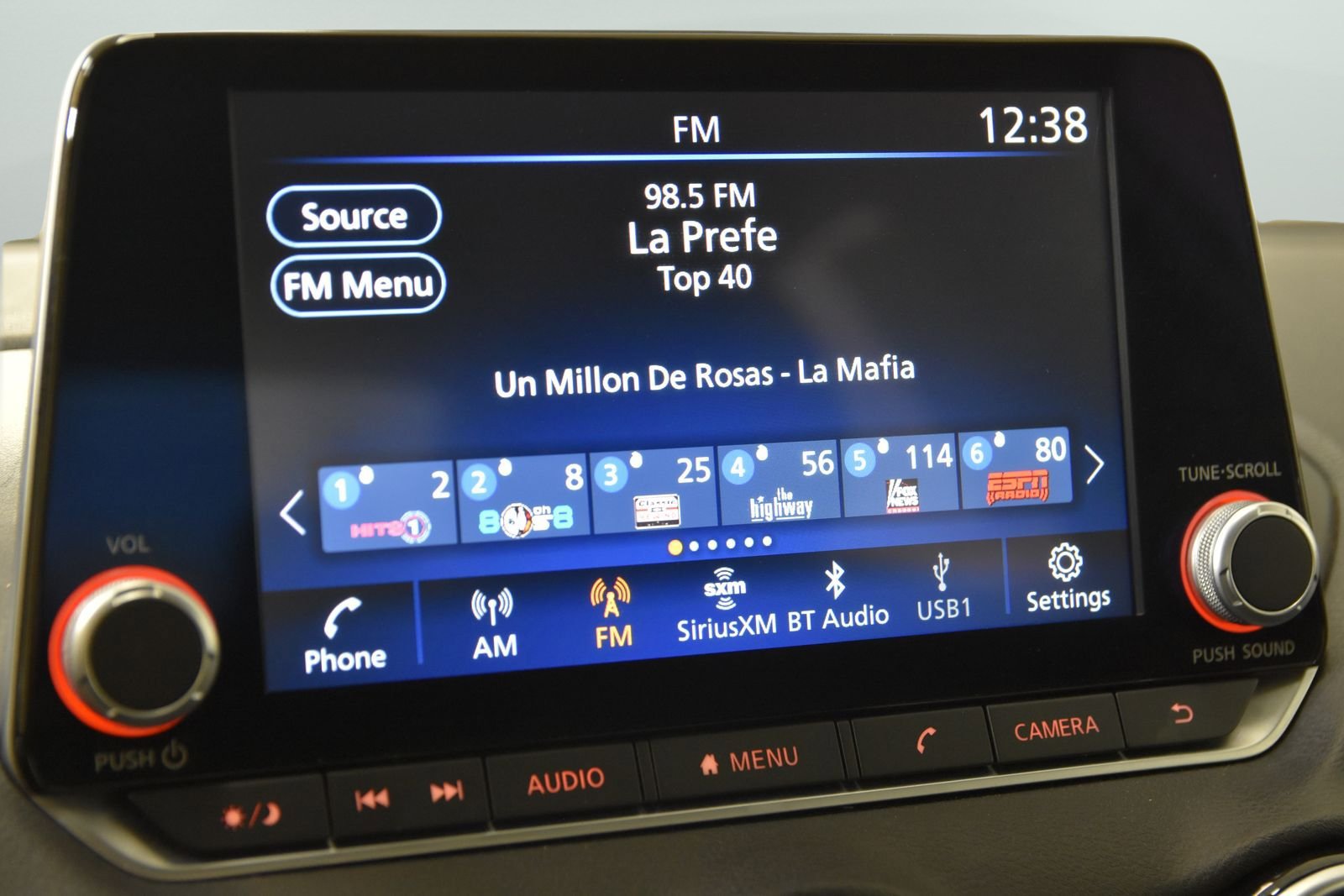 Used 2024 Nissan Sentra SV FWD image 19