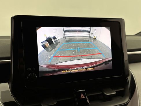 Used 2023 Toyota Corolla SE image 17