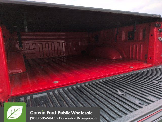 Used 2017 Ford F150 Lariat w/ Equipment Group 502A Luxury AWD/4WD image 29