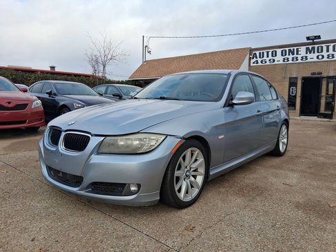 Used 2011 BMW 328i Sedan image 1