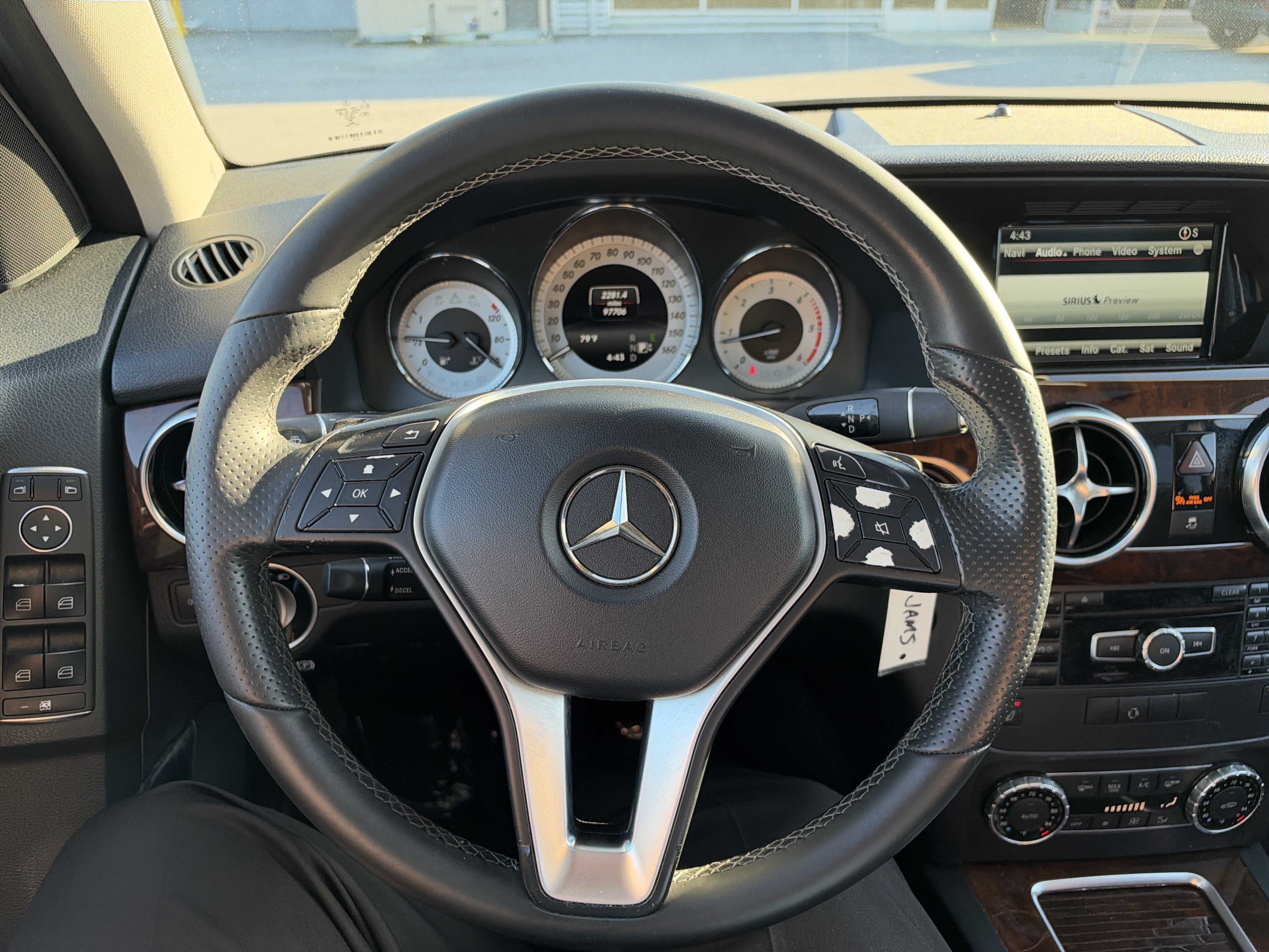 Used 2015 Mercedes-Benz GLK 250 BlueTEC 4MATIC image 26