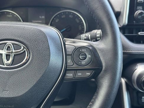 Used 2021 Toyota RAV4 XLE Premium AWD/4WD image 26