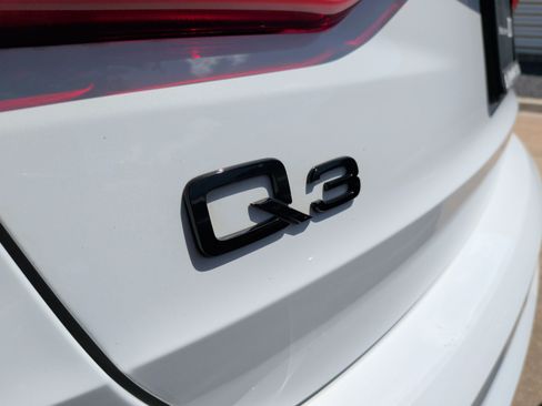 Used 2023 Audi Q3 2.0T Premium Plus w/ Premium Plus Package AWD/4WD image 38