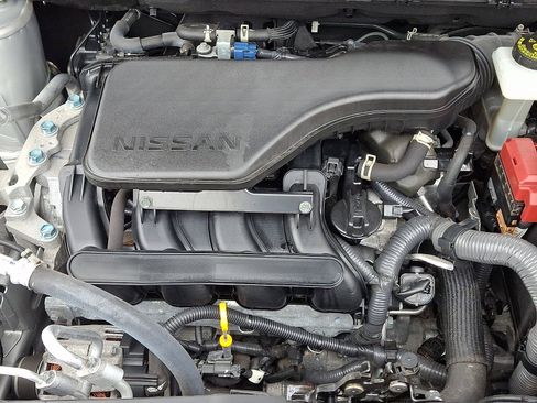 Used 2022 Nissan Rogue Sport SL w/ Premium Package AWD/4WD image 29