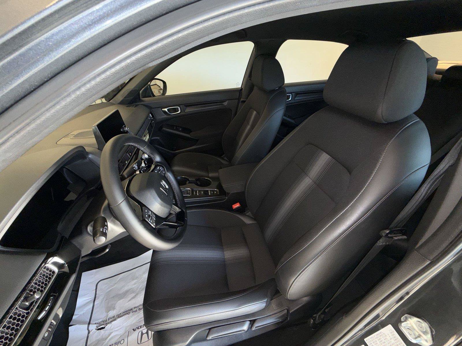 Used 2024 Honda Civic Sport image 13