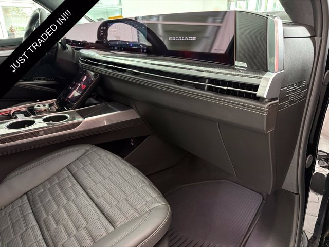 Used 2025 Cadillac Escalade V w/ LPO, ONYX Package AWD/4WD image 21