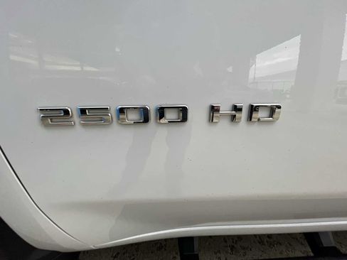 Certified 2024 Chevrolet Silverado 2500 W/T image 31