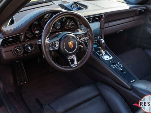 Used 2019 Porsche 911 Targa 4 GTS image 28