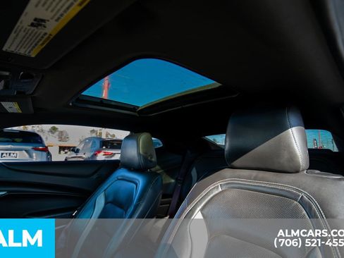 Used 2017 Chevrolet Camaro LT image 21