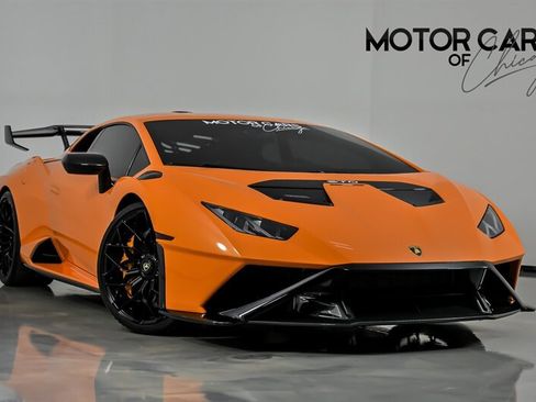 Used 2022 Lamborghini Huracan STO RWD image 1