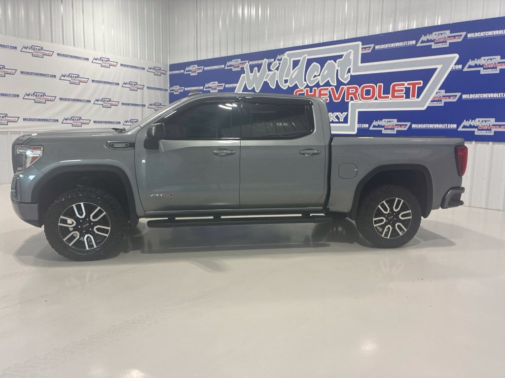 Used 2021 GMC Sierra 1500 AT4 w/ AT4 Preferred Package AWD/4WD image 3