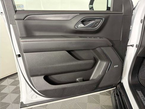 Used 2023 Chevrolet Tahoe RST w/ Luxury Package RWD image 8