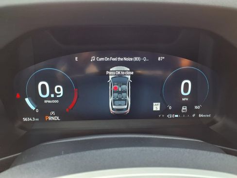 Used 2026 Ford Explorer Active RWD image 14