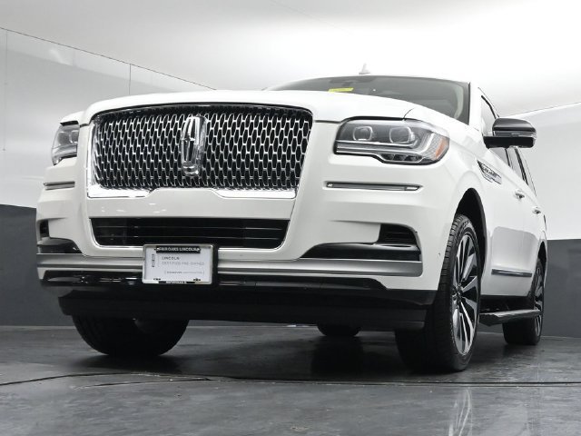 Certified 2023 Lincoln Navigator Reserve RWD image 42