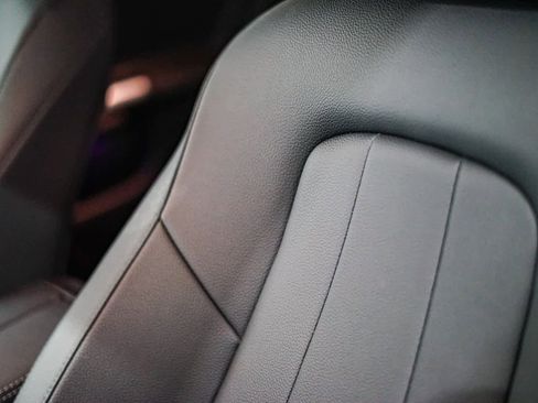 Used 2025 Mercedes-Benz GLA 250 image 28