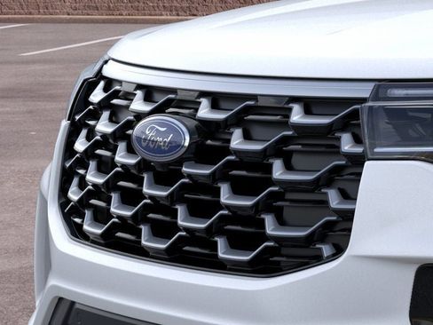 New 2026 Ford Explorer Platinum RWD image 17