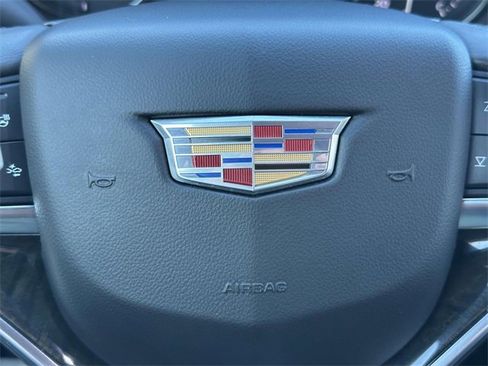 Used 2020 Cadillac XT6 Premium Luxury image 29