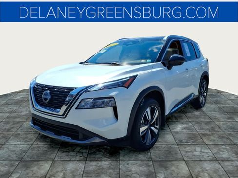 Used 2023 Nissan Rogue SL AWD/4WD image 7