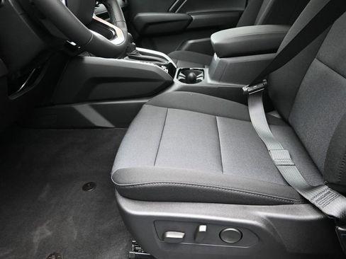 New 2026 Chevrolet Colorado W/T image 13