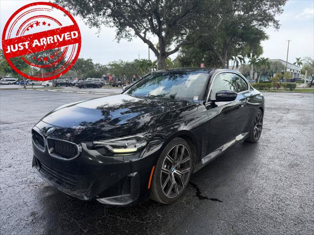 Used 2022 BMW 230i Coupe w/ Convenience Package RWD image 1