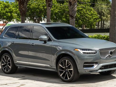 Used 2023 Volvo XC90 B6 Plus w/ Protection Package Premier image 10