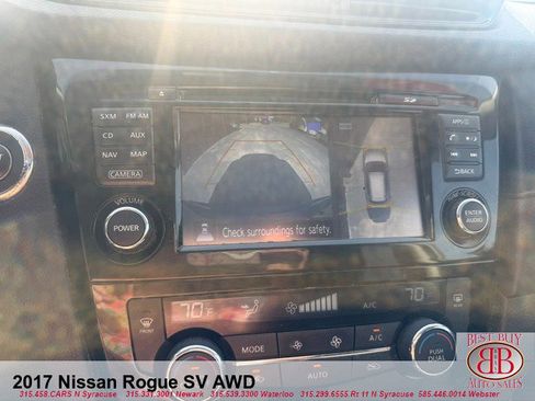 Used 2017 Nissan Rogue SV AWD/4WD image 19