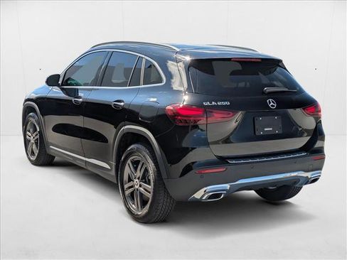 New 2025 Mercedes-Benz GLA 250 image 8