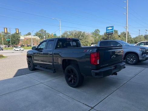 Used 2018 Chevrolet Silverado 1500 LTZ Z71 w/ LTZ Plus Package AWD/4WD image 6