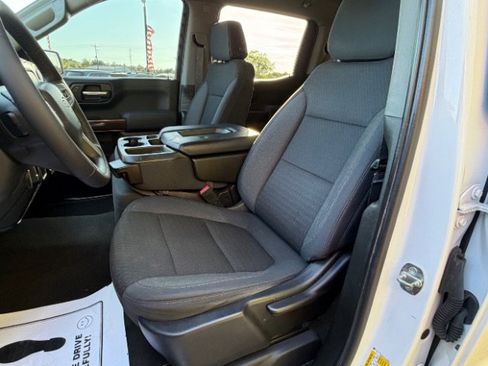 Used 2020 Chevrolet Silverado 1500 LT RWD image 14