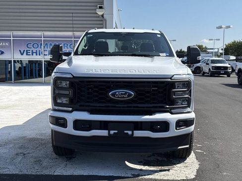 New 2026 Ford F350 XL w/ STX Appearance Package AWD/4WD image 8