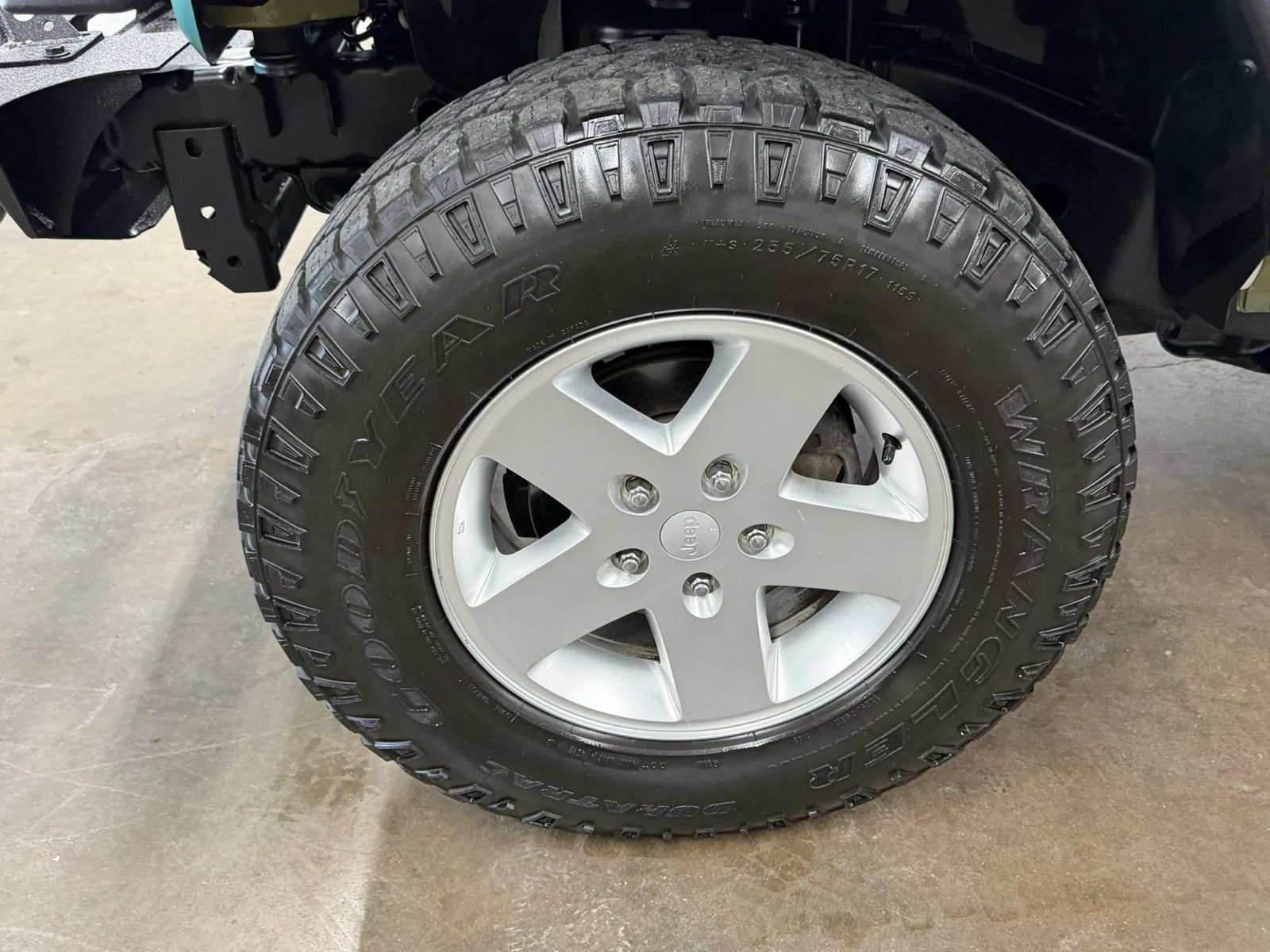 Used 2013 Jeep Wrangler Sport AWD/4WD image 21