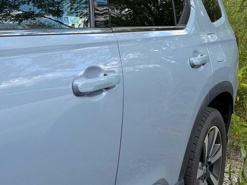 Used 2023 Honda Pilot Elite image 10