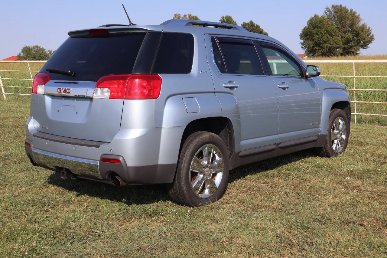 Used 2014 GMC Terrain SLT FWD image 2