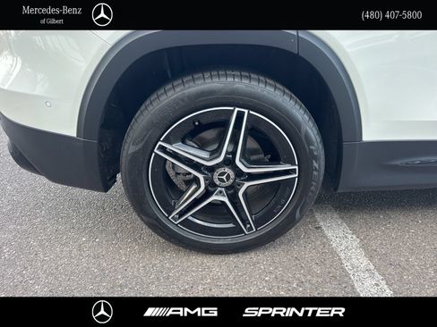 Certified 2023 Mercedes-Benz GLB 250 image 6