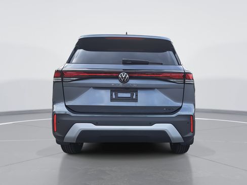 New 2025 Volkswagen Tiguan S image 4