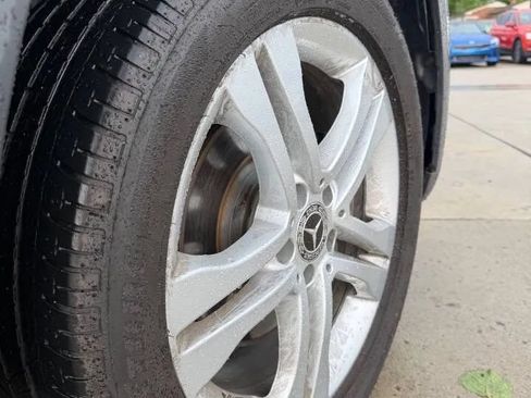 Used 2019 Mercedes-Benz GLA 250 4MATIC image 9