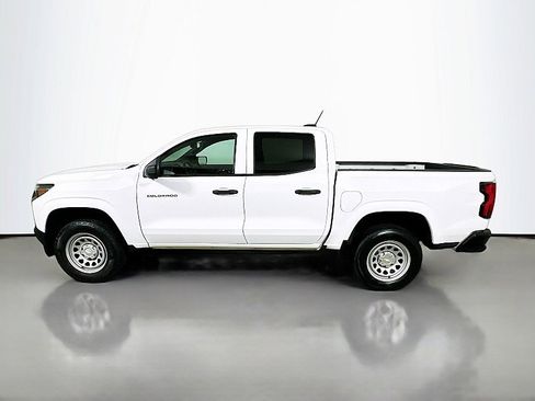 Used 2024 Chevrolet Colorado W/T image 4