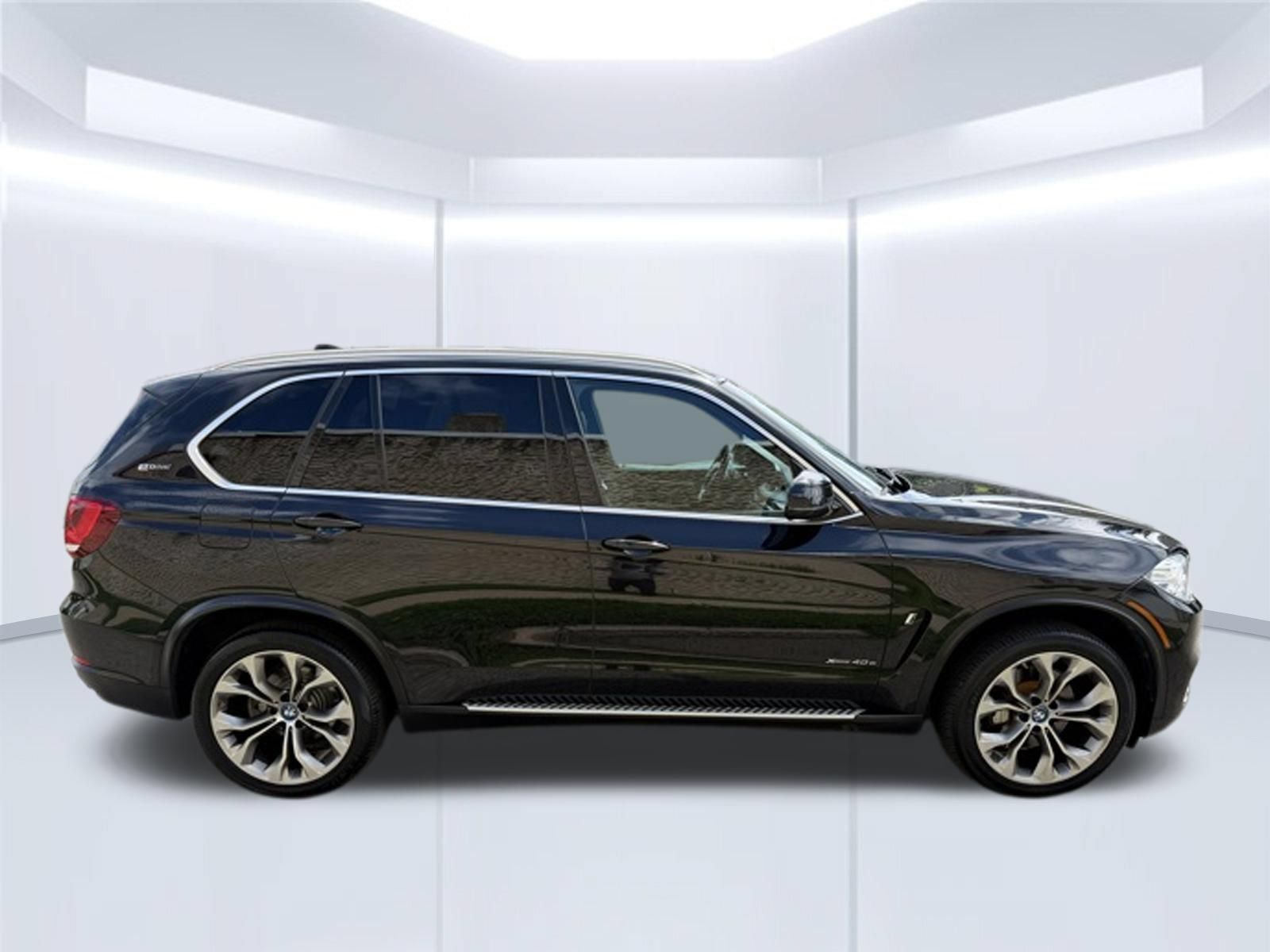 Used 2018 BMW X5 xDrive40e AWD/4WD image 4
