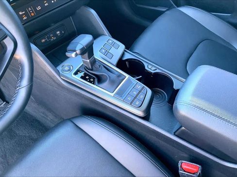 Certified 2026 Kia Sportage EX image 34