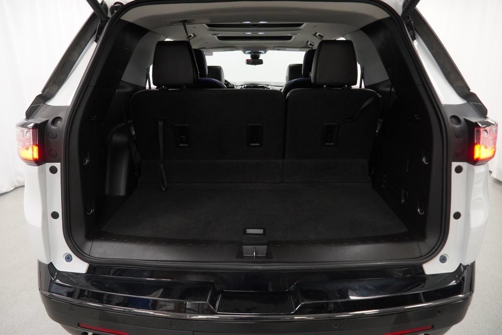 Used 2018 Chevrolet Traverse Premier w/ Redline Edition AWD/4WD image 30