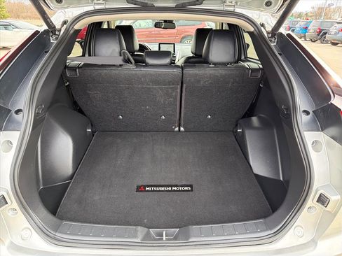 Used 2025 Mitsubishi Eclipse Cross SE image 31