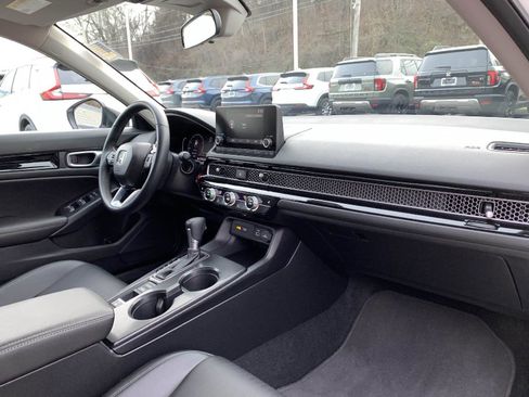 Certified 2024 Honda Civic EX-L image 39