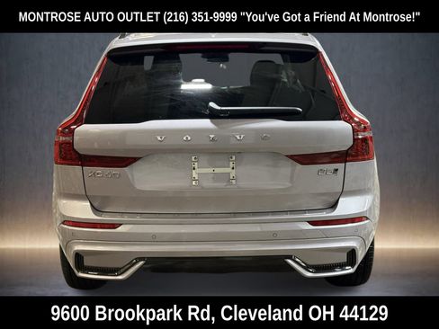 New 2026 Volvo XC60 B5 Plus w/ Protection Package Premier image 4