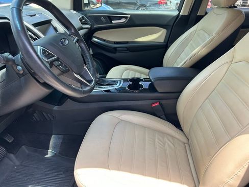 Used 2017 Ford Edge SEL w/ Equipment Group 201A FWD image 11